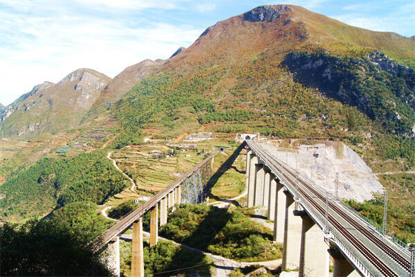 宣威市双河乡: 打造别有"洞天"的文旅新高地_腾讯新闻