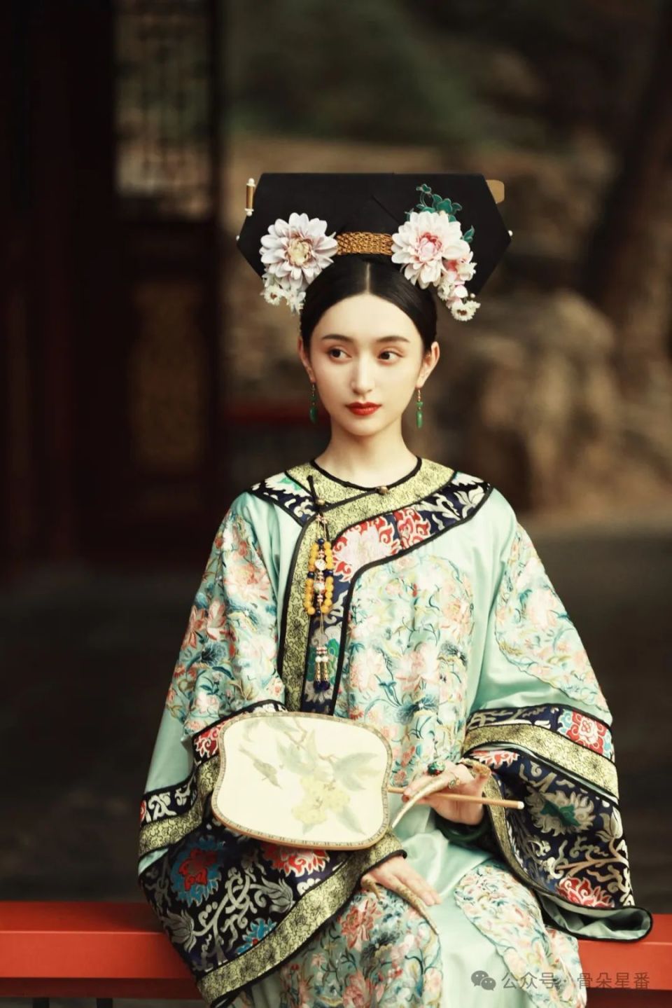 "卷王"黄昊月,在《天行健》里卷出女性革命力量|专访