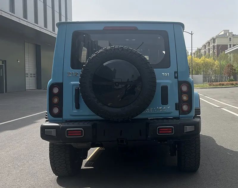 燃油新车抢先看:北京212复兴,猛龙有了燃油版,新瑞虎8打擂全新cs75