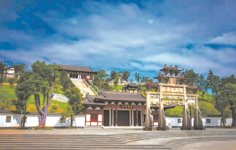 考亭书院成为当时南宋的全国学术研究和教育中心.