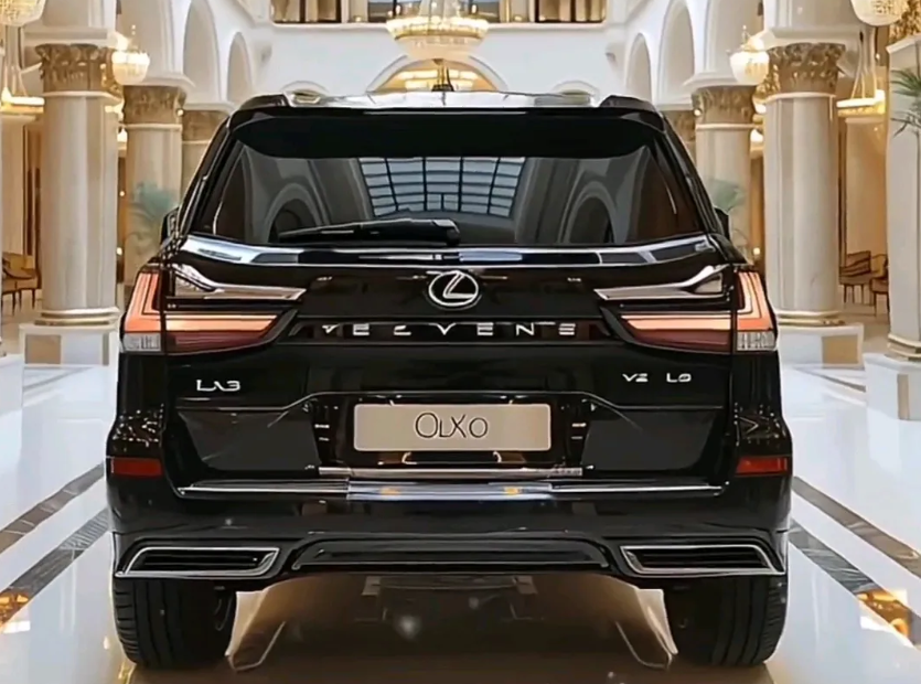 新"雷克萨斯lx570"黑金版曝光!内饰媲美迈巴赫,配v8引擎