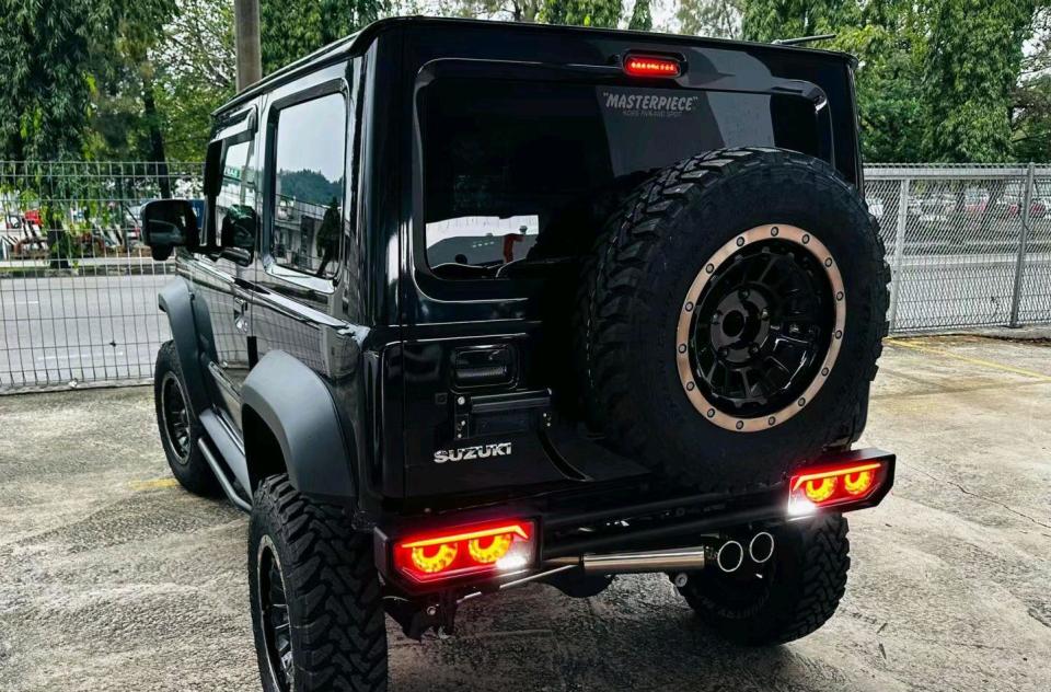 铃木吉姆尼签名版港口曝光配独立车标预计售价超40万