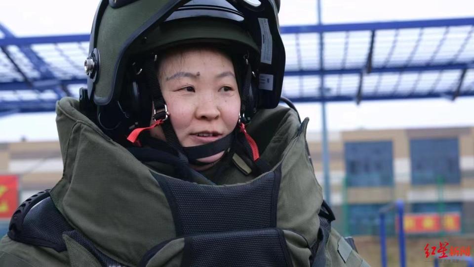 90后女排爆手真实排爆比电影情节更危险