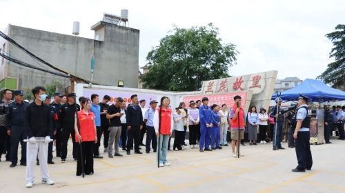 杨林镇以"演"筑防安全护航_腾讯新闻