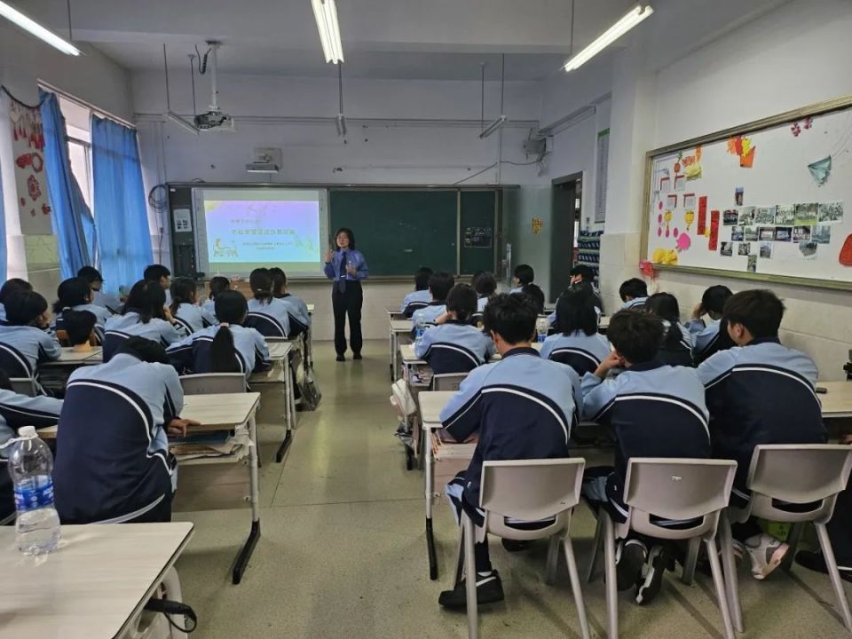 专项行动】"检教同行,共护成长"检察开放日走进贵阳市女子职业学校