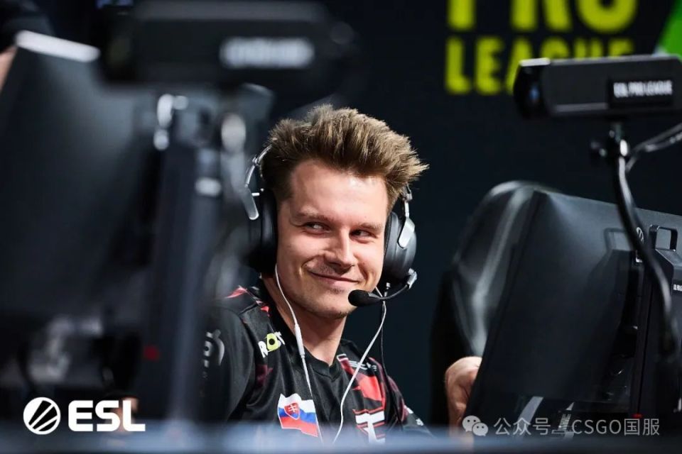 尼公子沙鹰4杀灭队,g2完成大逆转,faze三图涉险过关