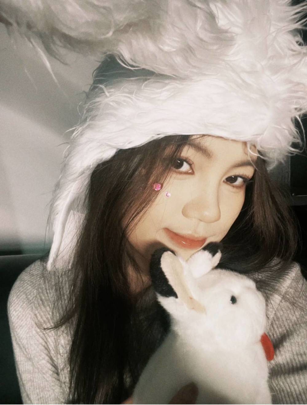 3个小时点赞破100万,网红"加菲菡"揭秘短视频爆火原因:氛围和审美很