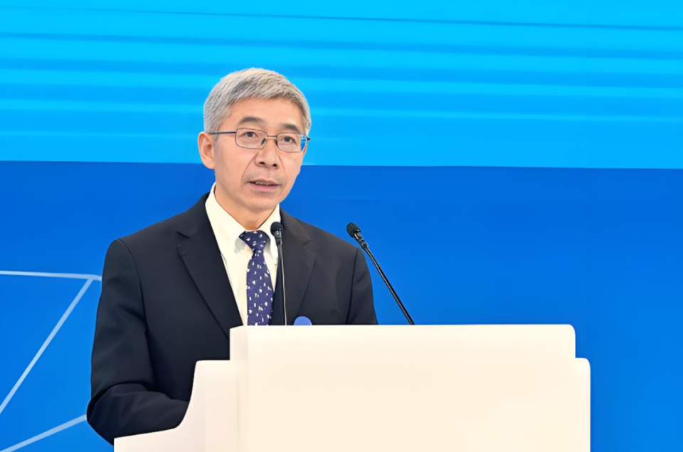 突发重磅！央行副行长张青松掌舵中投公司，接棒彭纯，曾公开表示，我国金融科技整体竞争力处在世界前列_腾讯新闻