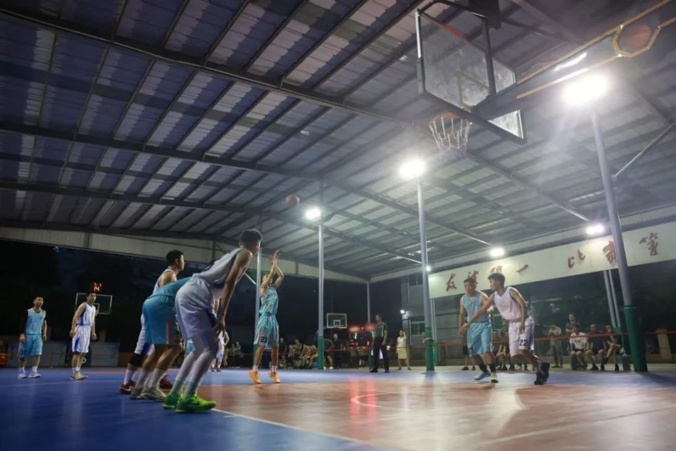 精彩"篮"不住,"南天杯"篮球联赛火热进行中!