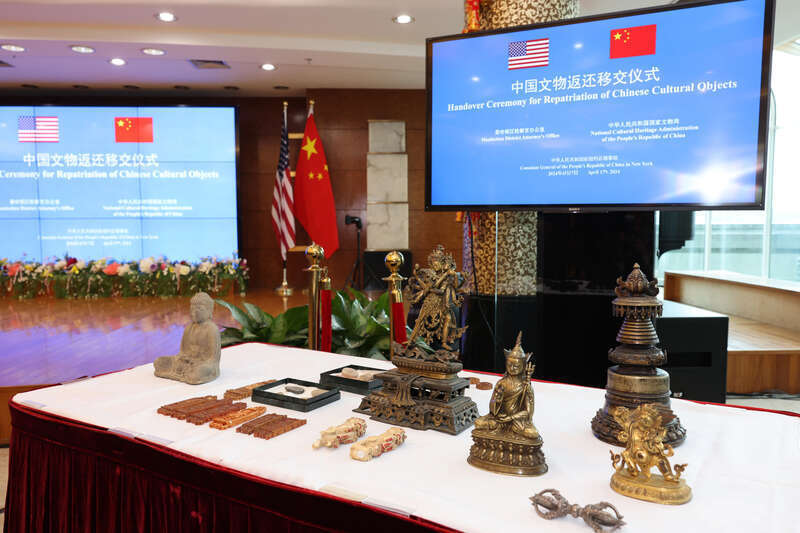 美方返还38件中国流失文物艺术品，中方：将适时安排文物回运工作_腾讯新闻