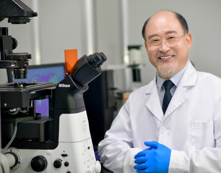 王福俤研究成果这种被命名为"铁死亡"的程序性细胞死亡也是一种临床