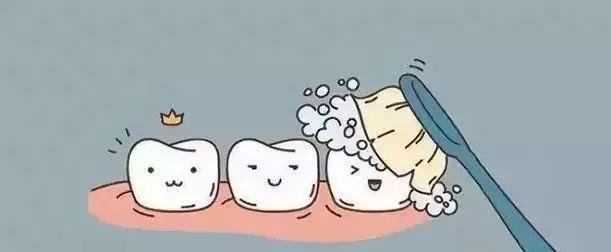 误区一:用力刷牙刷牙时太用力,首先是刷毛容易撕裂挫伤牙龈等软组织