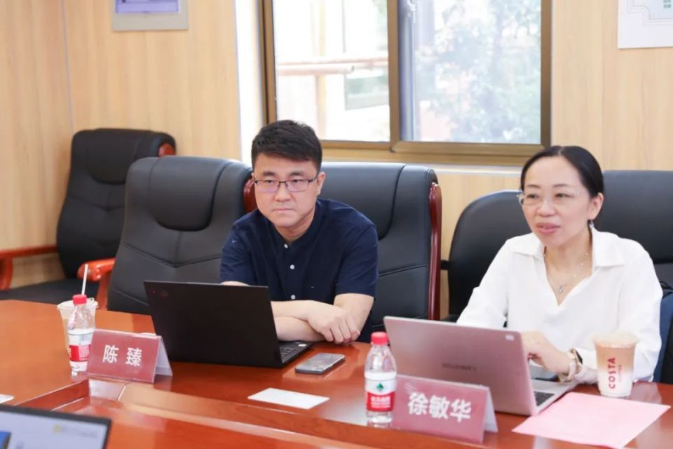 华东师范大学医学与健康研究院领导和专家来天佑医院参观考察