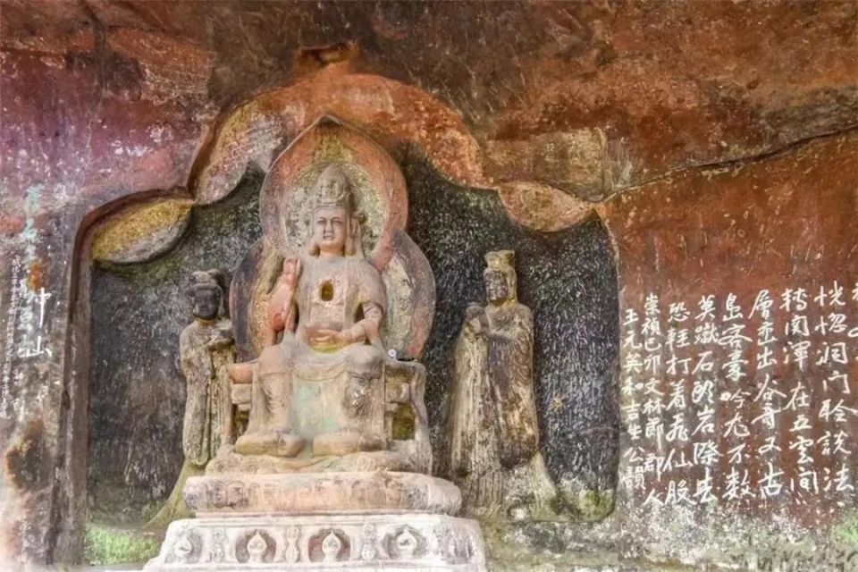 跟着赛事去旅行 | 走进剑川石宝山 感受大自然的鬼斧神工