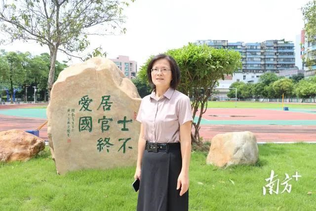 江门市陈白沙中学校长吴俭开:"少年负奇气,万丈磨青苍.