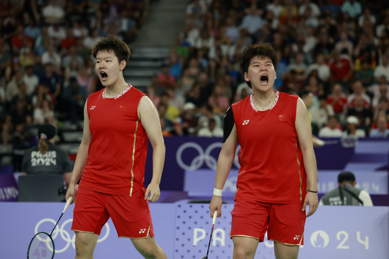 中国两对羽毛球女双组合会师决赛,提前锁定金牌