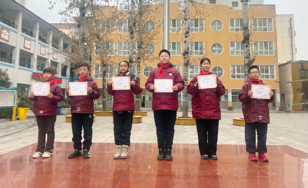 郑州永安街小学图片