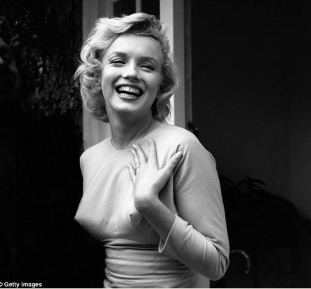 女性内衣的进化从闺房密语到自由言说