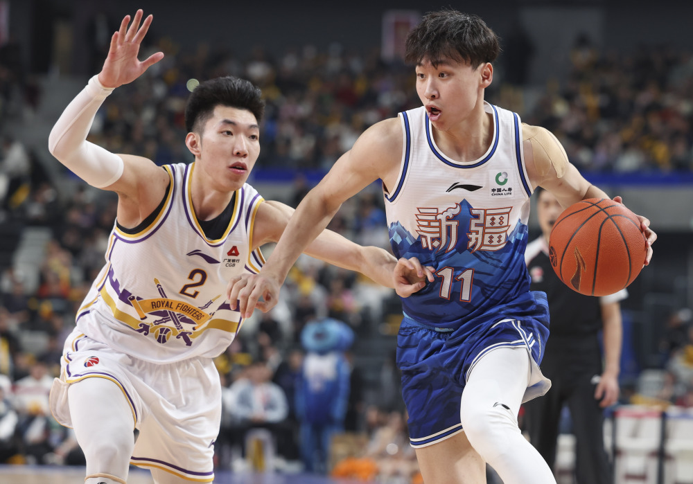 篮球cba常规赛新疆伊力特胜北京控股