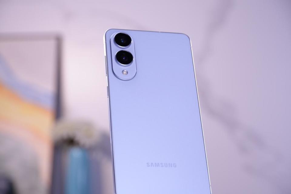轻薄设计的三星Galaxy S25 Ed