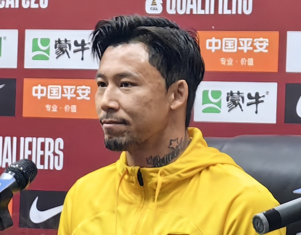 张琳芃以队长身份首发出战韩国，迎国家队生涯百场里程碑_腾讯新闻