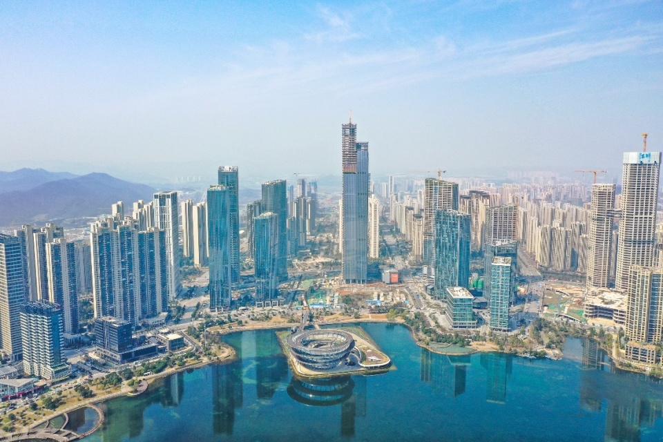 寰宇中心类太古里商业街等地标建筑,有助于提升梅溪湖国际新城形象