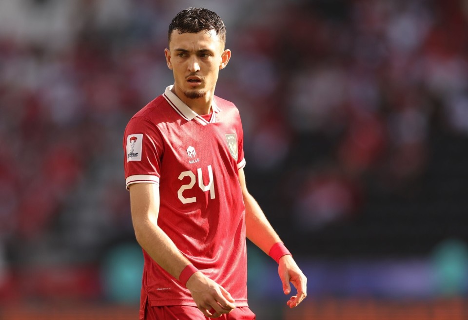 詹纳出生于荷兰乌得勒支,是一名印度尼西亚足球运动员.