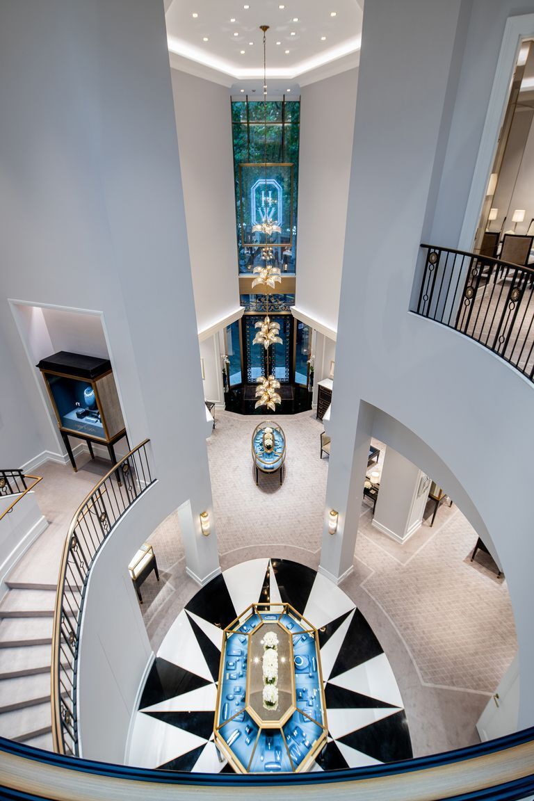 海瑞温斯顿上海新天地品牌旗舰馆璀璨回归_腾讯新闻