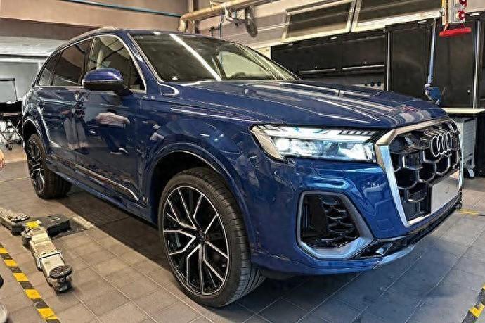 新款奥迪q7实车曝光!