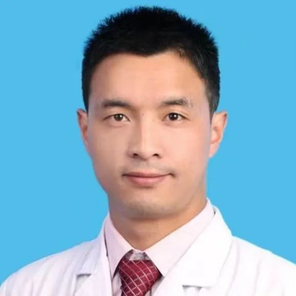 市级专家"加持" 护航"心"健康