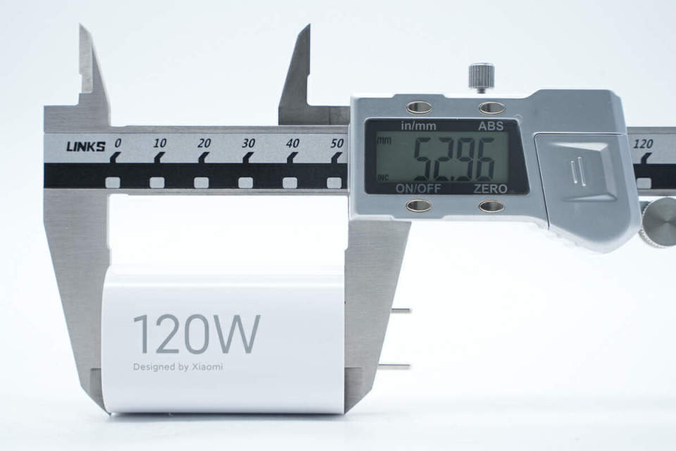 值不值得买?小米新款120w氮化镓小布丁充电器拆解