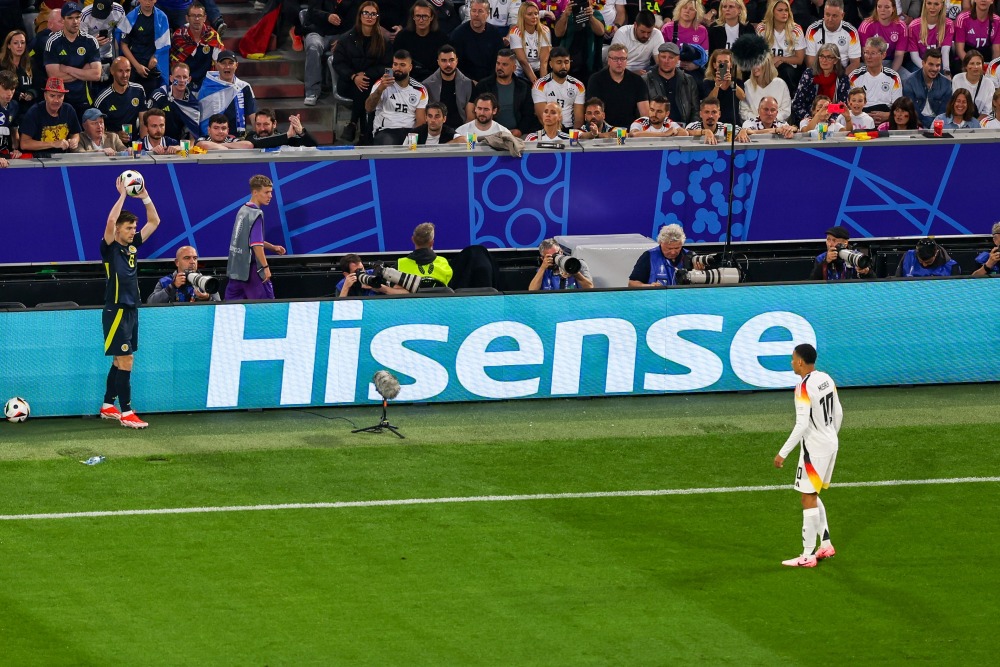 21岁穆西亚拉2球领跑欧洲杯射手榜,19年切尔西19