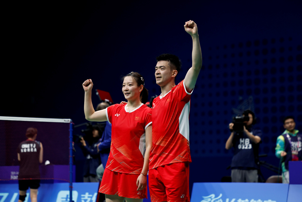 羽毛球——郑思维/黄雅琼晋级混双决赛_腾讯新闻