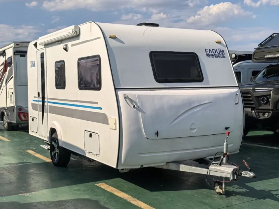 【二手房车】23年3月费德姆拖挂房车