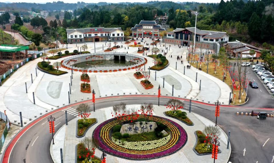 姚阳摄陈毅故里景区位于资阳乐至县劳动镇,距县城仅8公里,占地约700亩