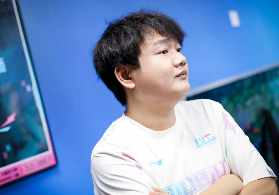 blg迎战jdg,牙膏挑衅knight:等死吧你!_腾讯新闻