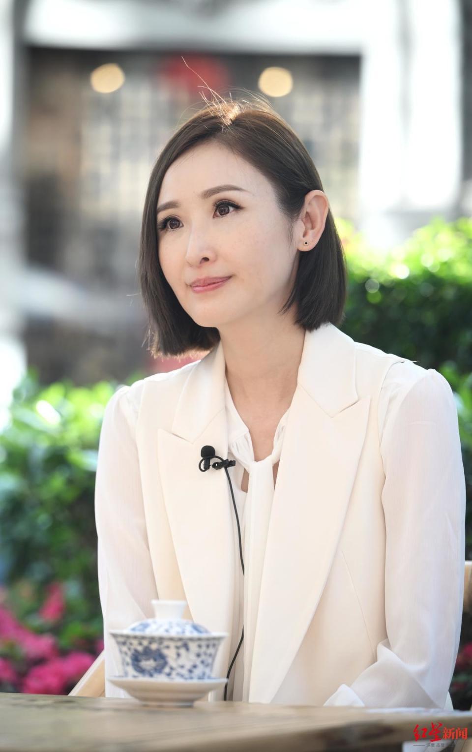 对话tvb主持陈贝儿 《无穷之路》新一季希望去东北_腾讯新闻