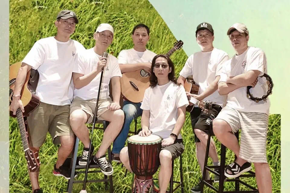 重新组乐队,就是为了唱给自己,唱给岁月,唱给他们这一代人.