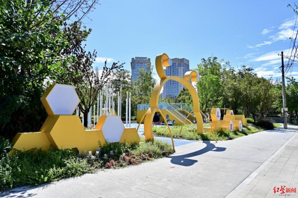 “解锁”全新城市街区公园场景，成都高新文化中心片区焕新升级_腾讯新闻