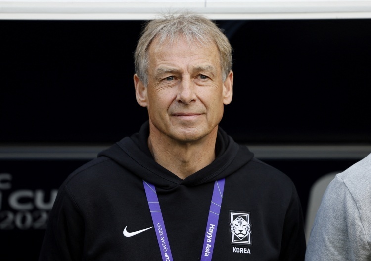 "金色轰炸机"克林斯曼迎来60岁生日,曾随德国夺世界杯&欧洲杯