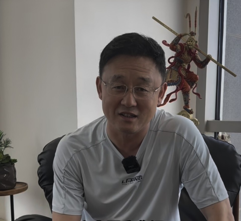 孙继海：现在有900万善款来支持青训，退役时手上还有1+1合同