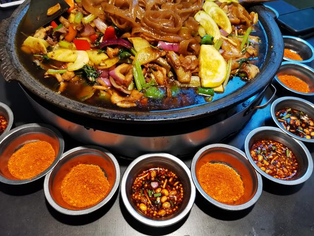 烙锅织金夜里的美食top1