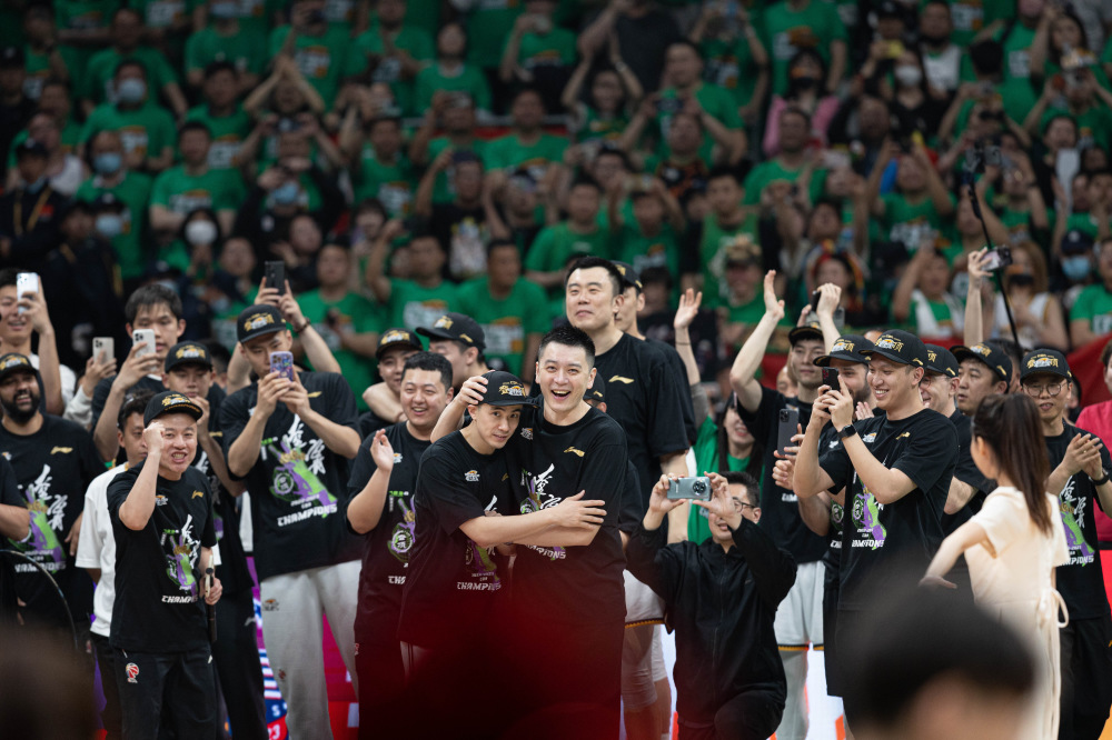 获得的阅历,交过的学费,让辽宁男篮本赛季终于成长为拥有总冠军气质