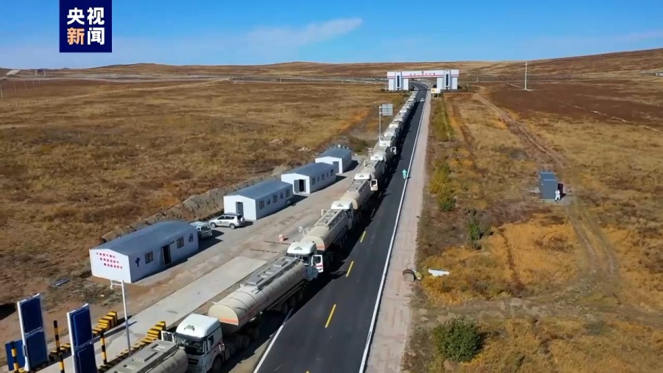 内蒙古珠恩嘎达布其口岸恢复8座以下小车通关