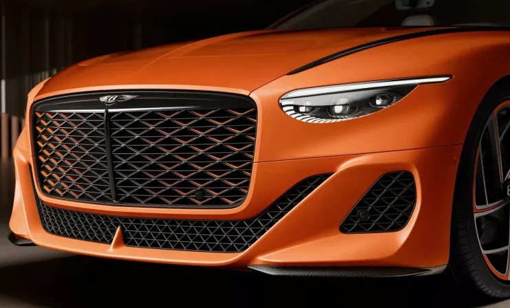 外观方面,在继承了宾利一贯设计元素的同时,bentley batur