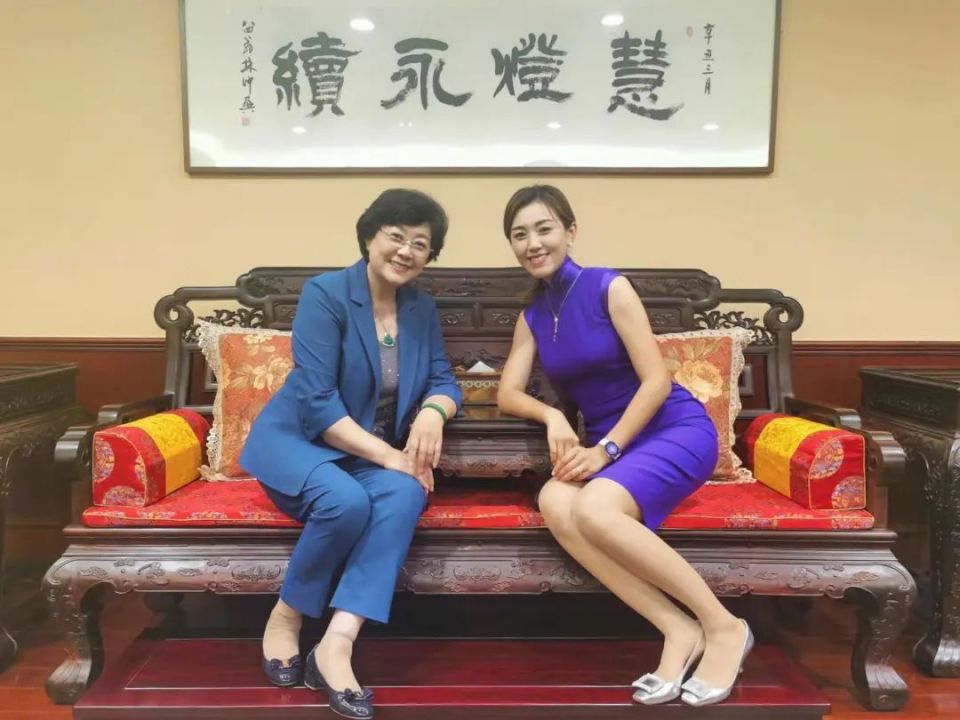 新东苑沈慧琴小女儿图片