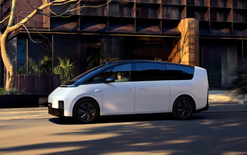 长城灵魂品牌首款豪华旗舰旅行车首发亮相;福特要求供应商降低成本