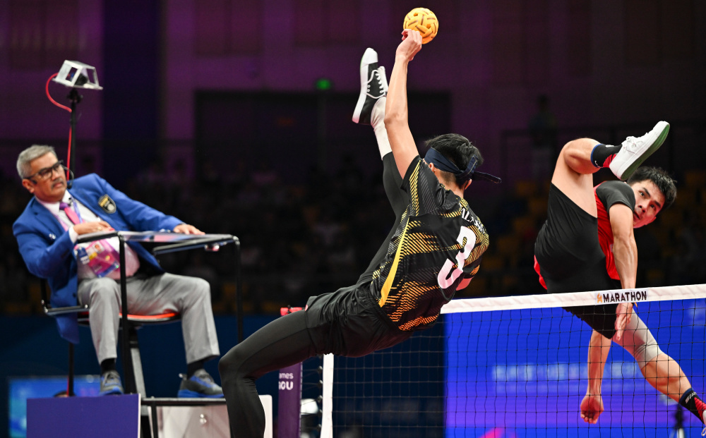 杭州亚运会丨藤球男子团体赛泰国队与马来西亚队会师决赛