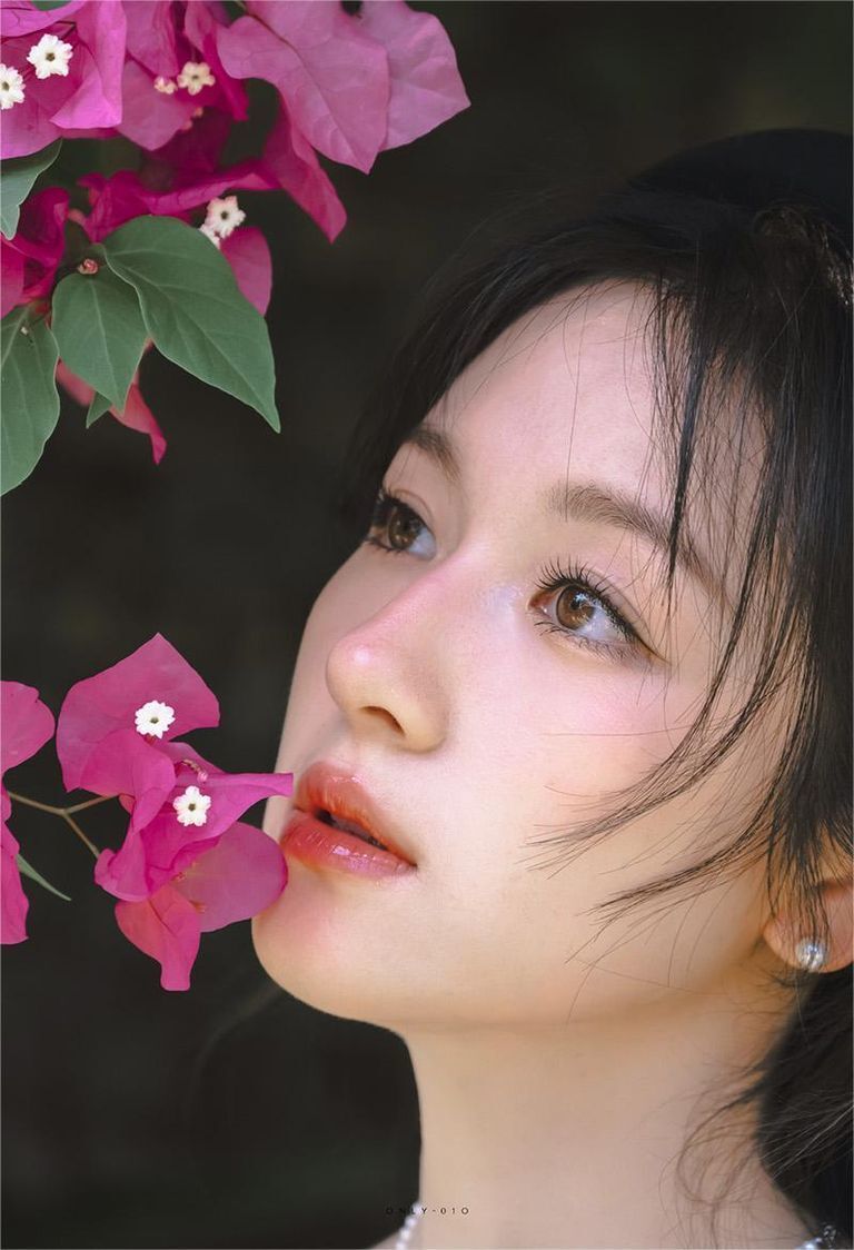 李兰迪新妆造的点"睛"之笔,真的有点东西!