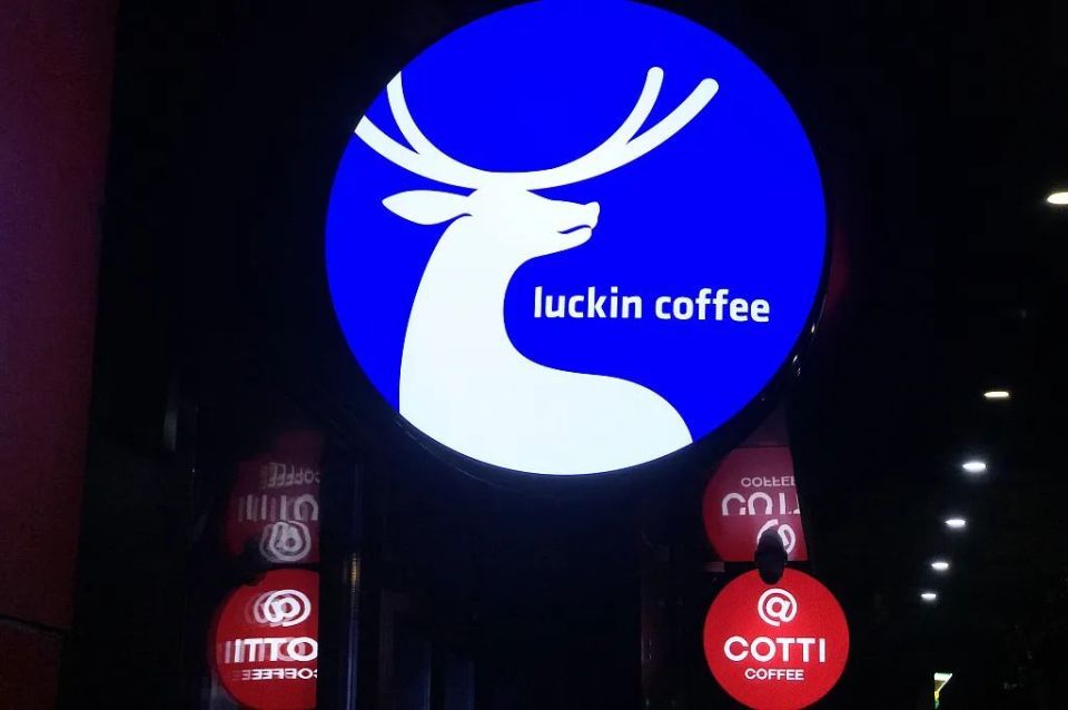 641